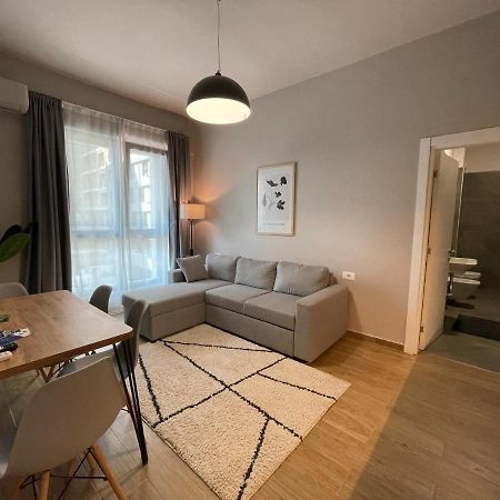 Square 21 Apartments Tirana Exterior foto