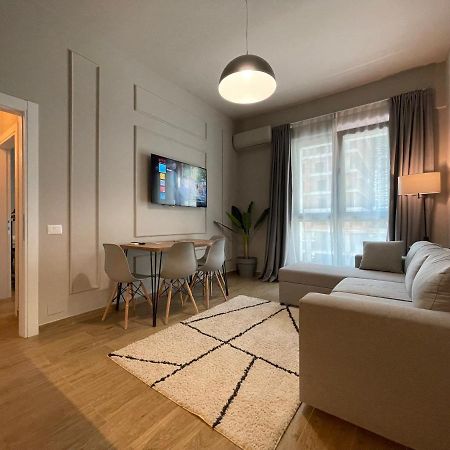 Square 21 Apartments Tirana Exterior foto